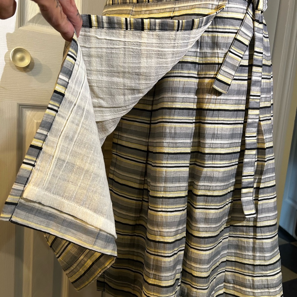 NWOT Designer Striped Gray,Cream & Yellow Women's Wraparound Skirt